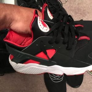 Nike hurache sz 10.5